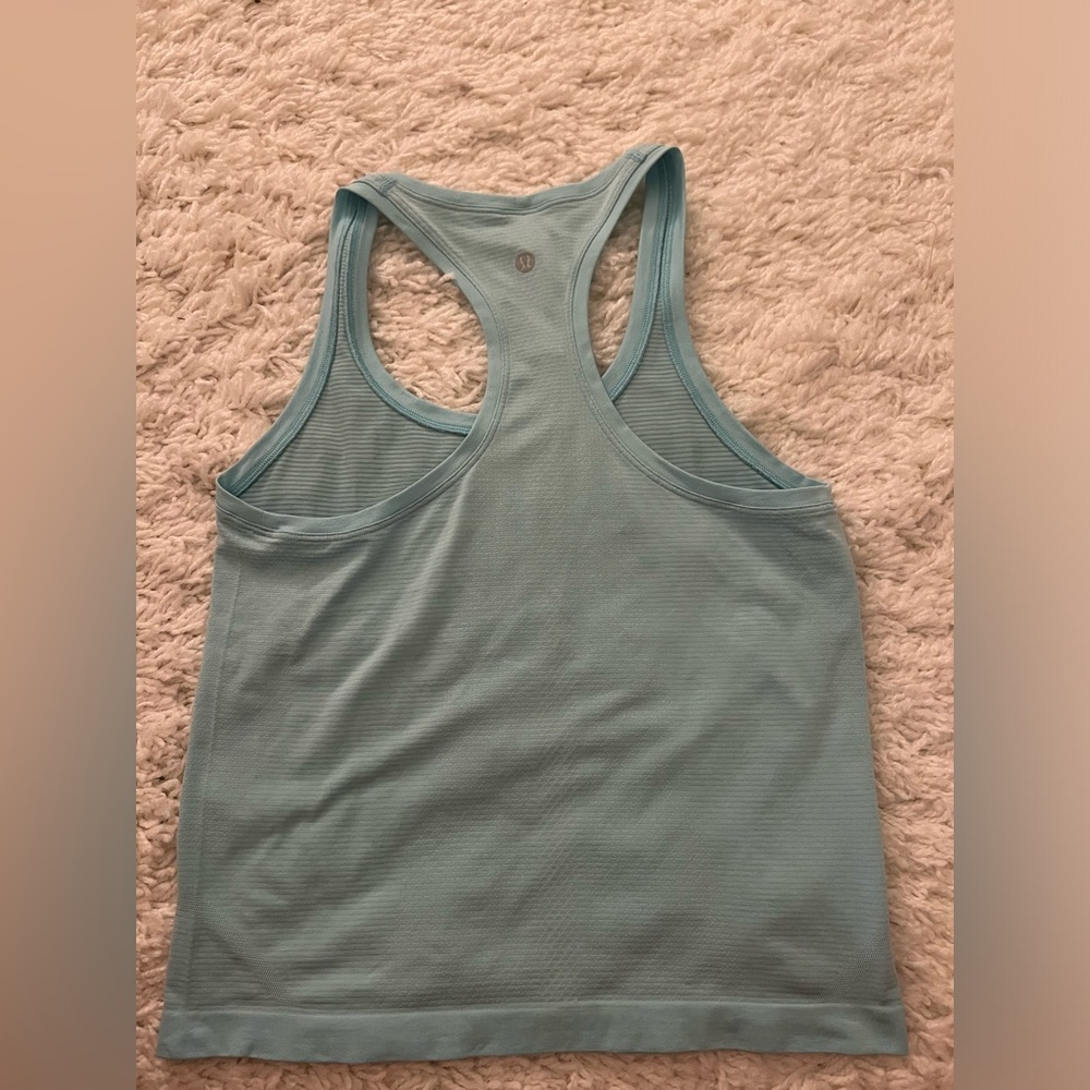 Lululemon tank top